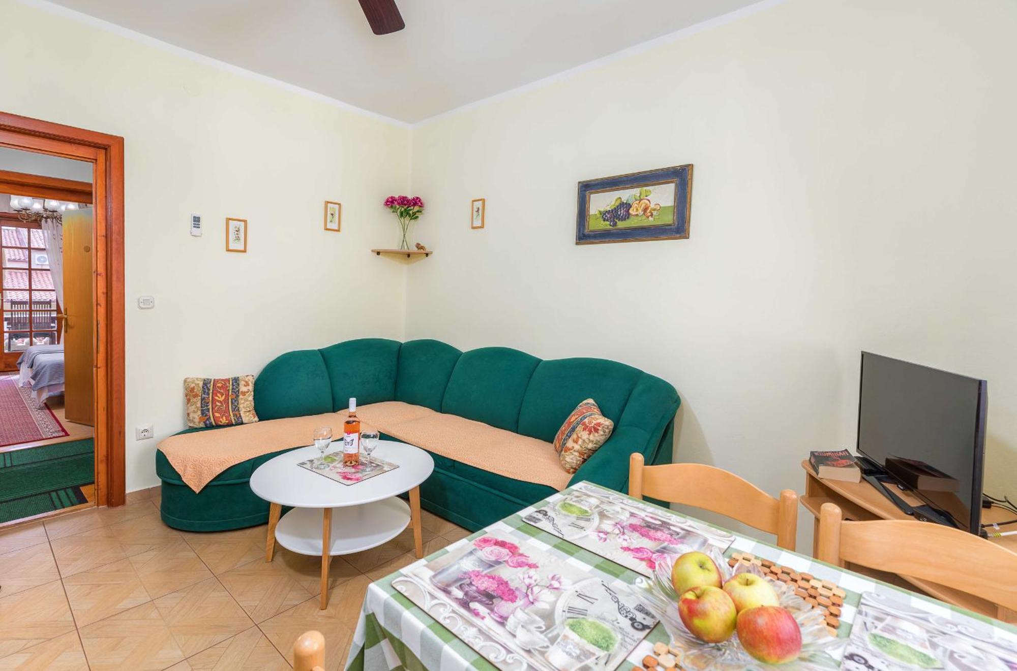 Villa Nada In Fazana - Near The Beach Exterior foto